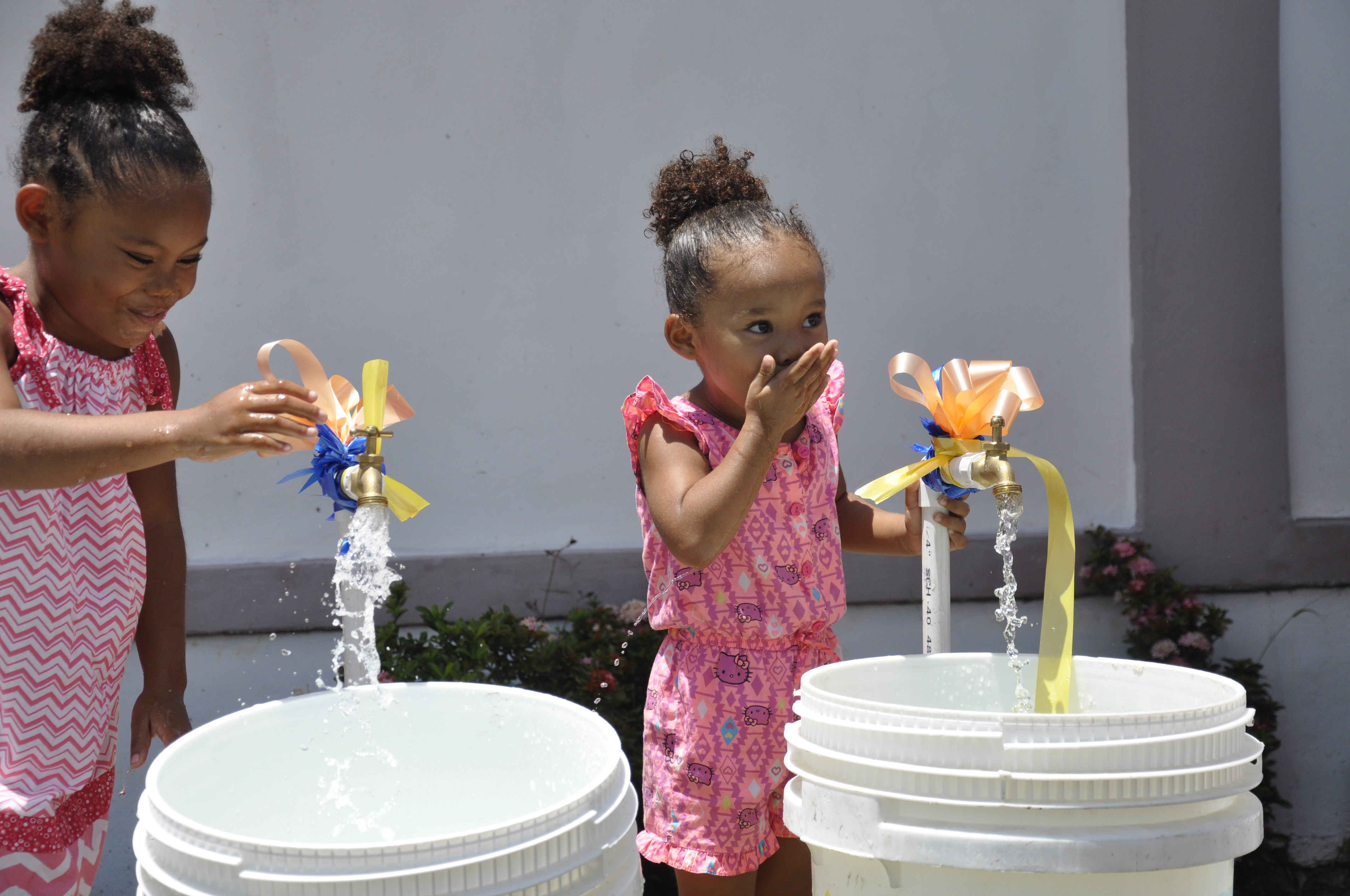 Children drinking water