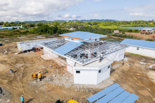 Aerial view of a building under construction.