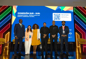 Panellists and moderator of the session “South - South Connection: CELAC - Africa Partnerships Toward a New Global Leadership.”