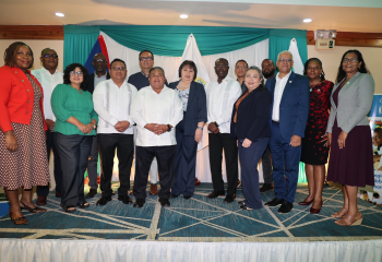 Government officials and dignatories at the Project Launch