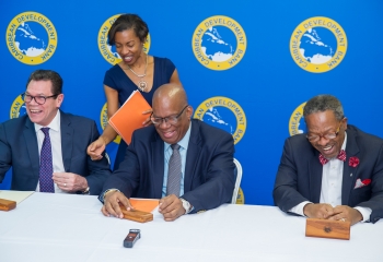 CDB signs grant agreement with the University of Guyana towards construction of library